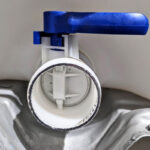 1000 Litre 275 Gallon Reconditioned IBC Tote with 3 Inch Flap/Butterfly Valve - Image 4