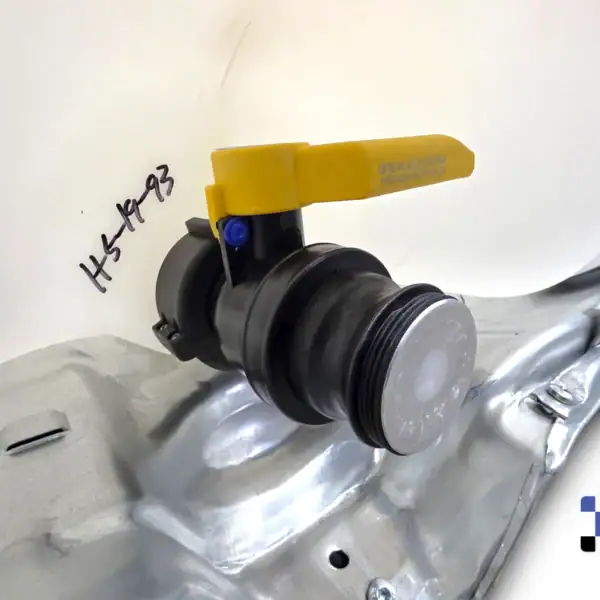 500 litre 135 gallon ibc tote, new 2" ball valve with camlock/quick connect new bottle and cage