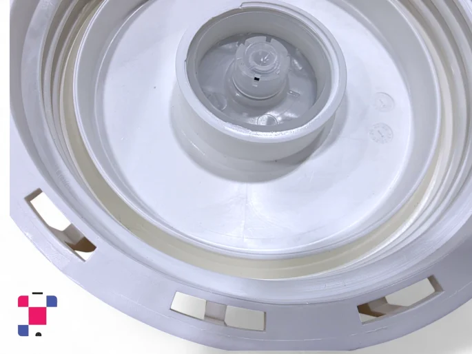 6 Inch White Vented IBC Tank Lid Fill Screw Cap - UN-Rated -White