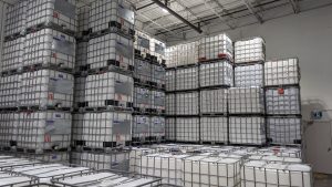 used as is ibc totes unwashed and fully drained 1000 litre 275 gallon ibc totes 60pc truckload